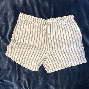 Old Navy Linen Shorts